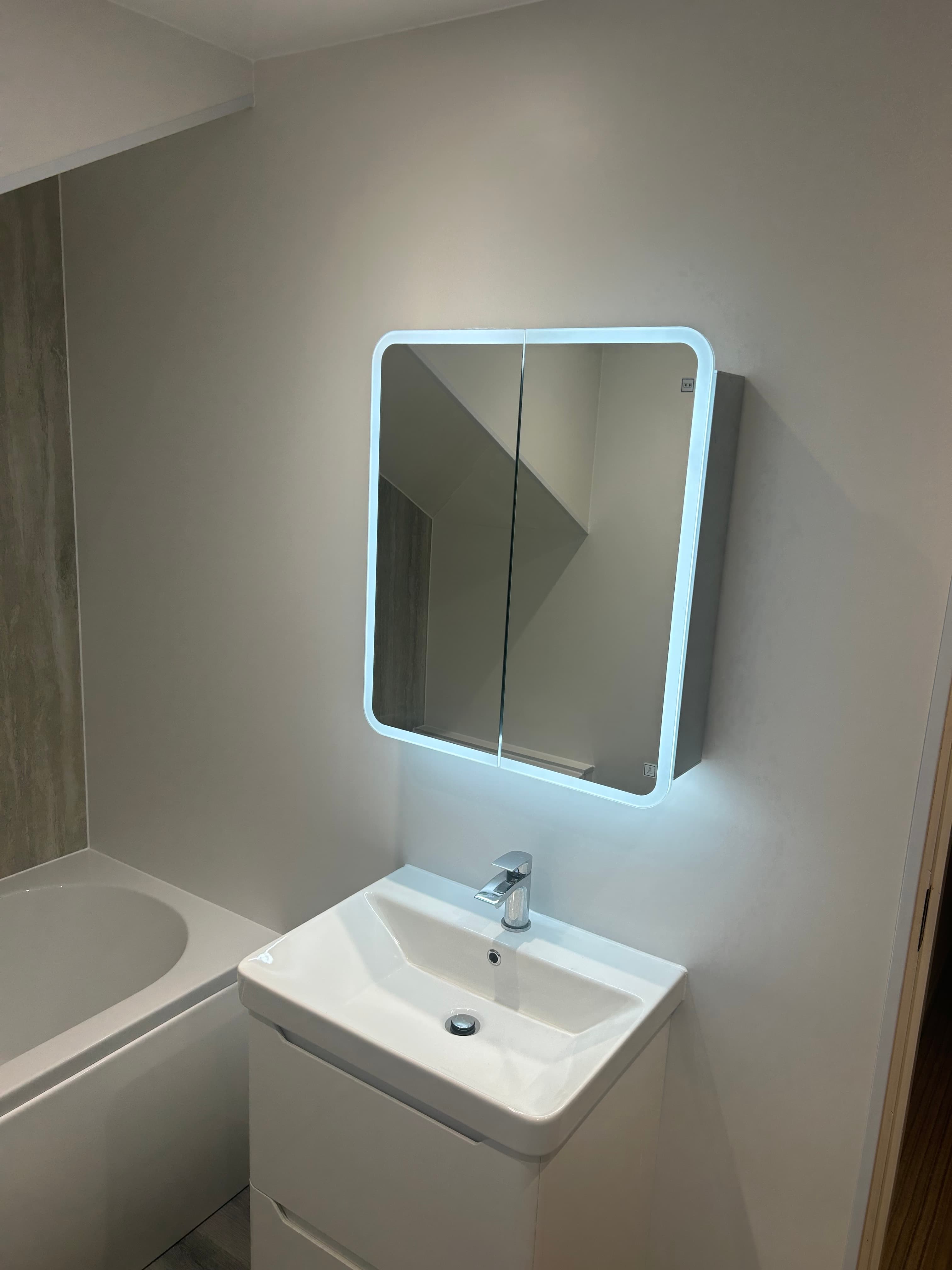Bathroom - IdealBathrooms.im project image