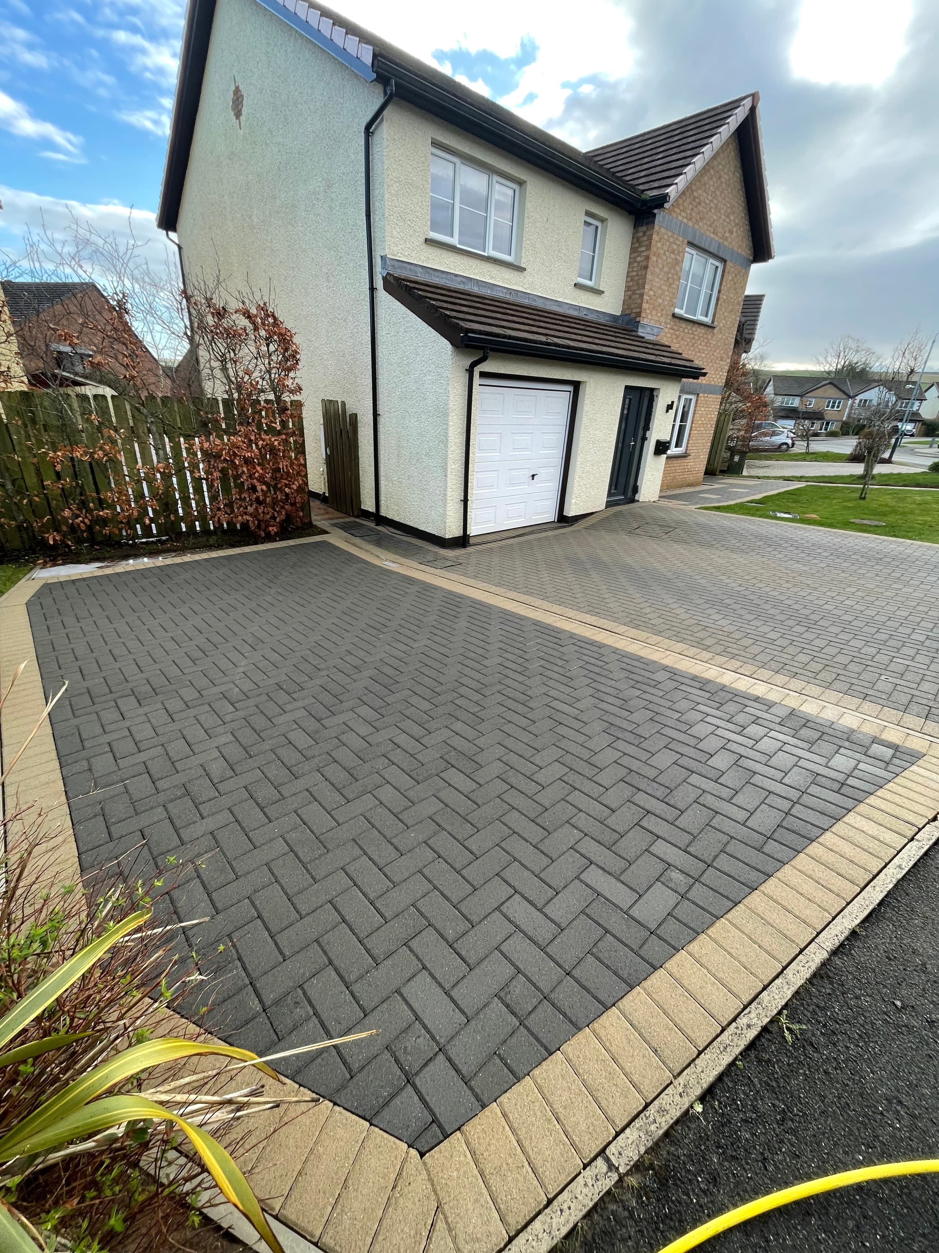 Driveway Cleans - Upkeep Exterior Cleaning project image